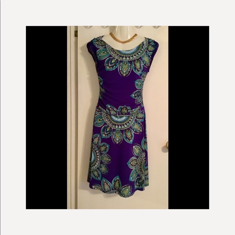 Dress purple size small designs in turquoise .🦋 nice fit office ready